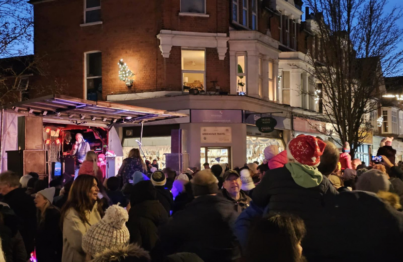 Claygate Christmas lights switch on